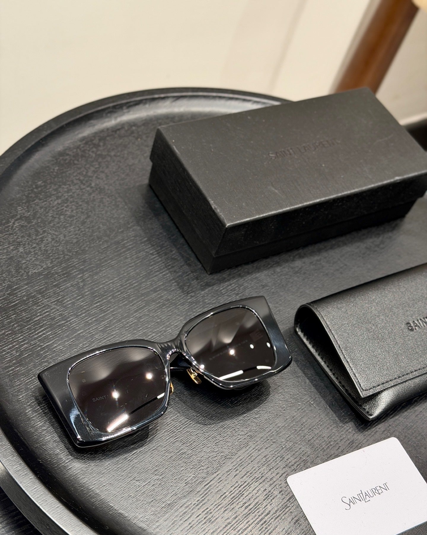 Cat Eye Logo Sunglasses | M119
