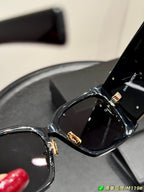 Cat Eye Logo Sunglasses | M119