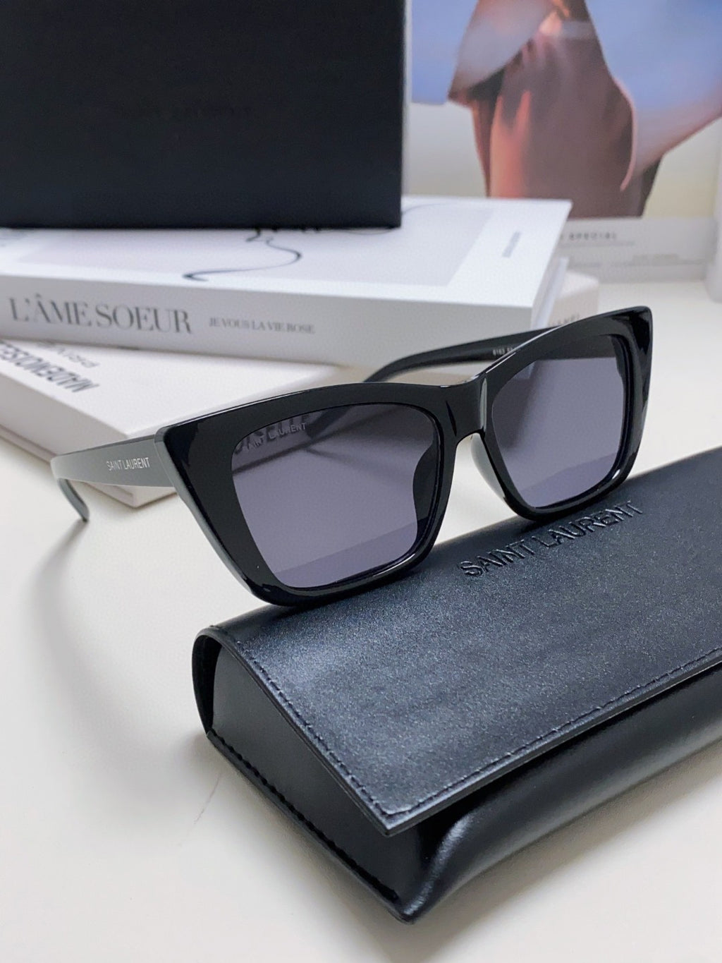 Butterfly Frame Sunglasses | SL276 | Oversized | Anti-UV &amp; Polarized
