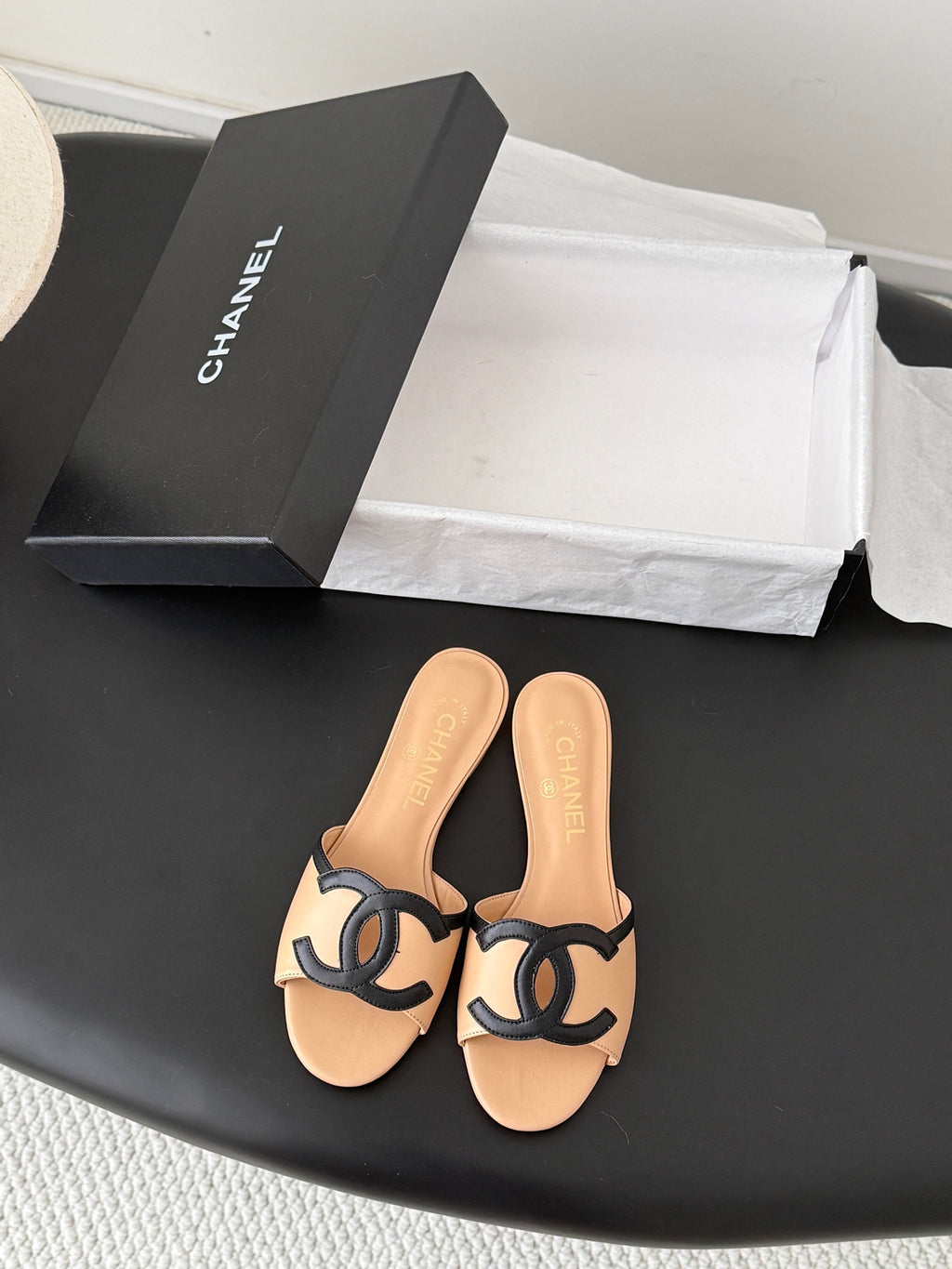 Premium Quality | Flip Flops | 26P | Calfskin & Lambskin