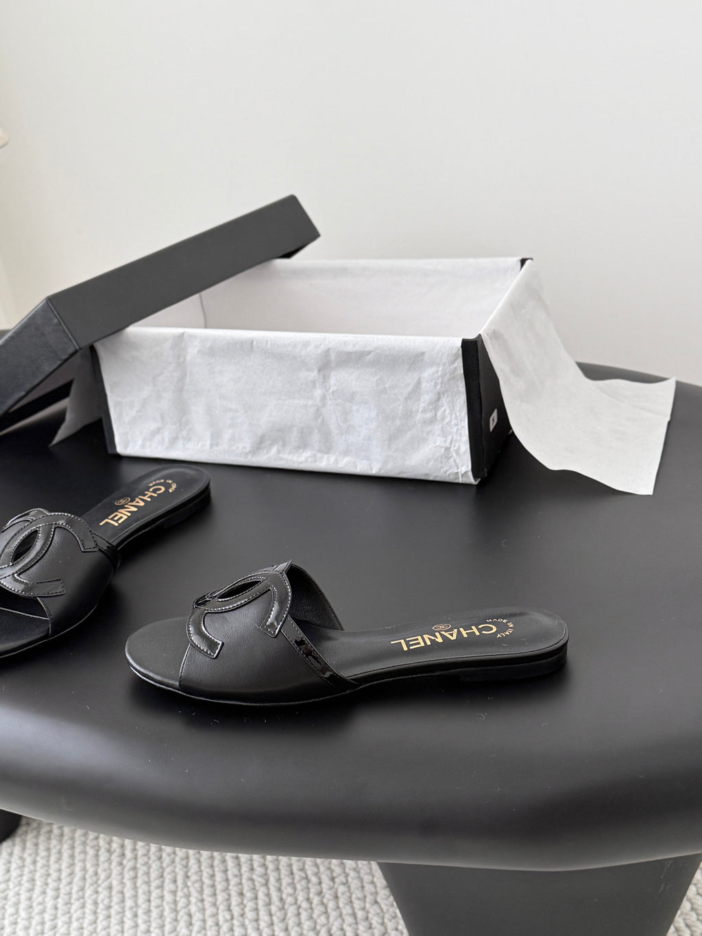 Premium Quality | Flip Flops | 26P | Calfskin & Lambskin