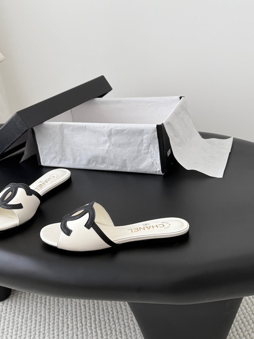 Premium Quality | Flip Flops | 26P | Calfskin & Lambskin