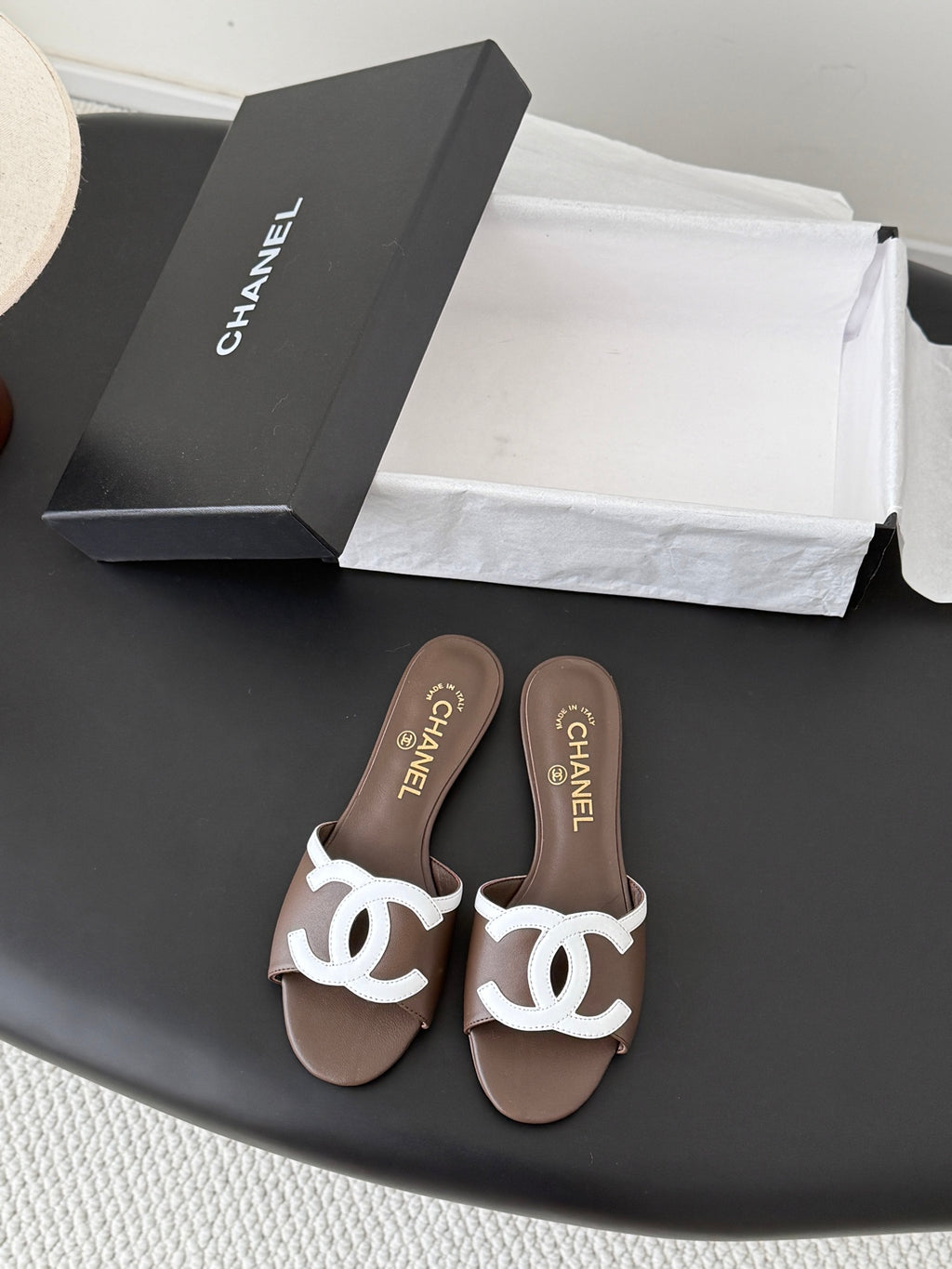 Premium Quality | Flip Flops | 26P | Calfskin & Lambskin