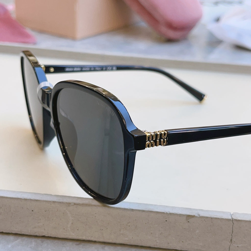 B01 Sunglasses