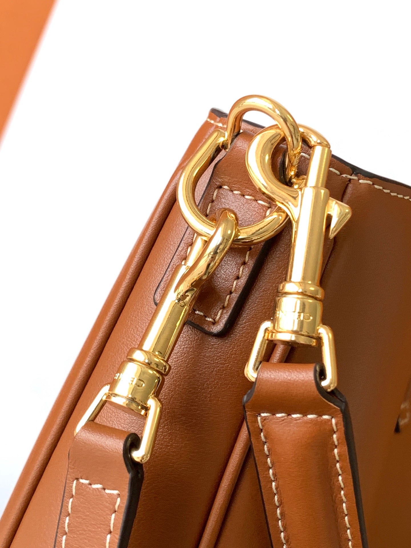 Camille 16 Soft Bag | Smooth Calfskin |Premium Quality|