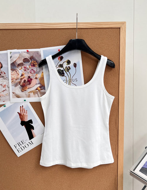 Metal V Logo Ribbed Slim Vest | White | S · M · L