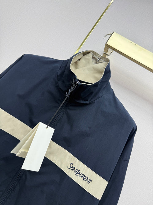 Kontrast-Logo Bestickte Jacke