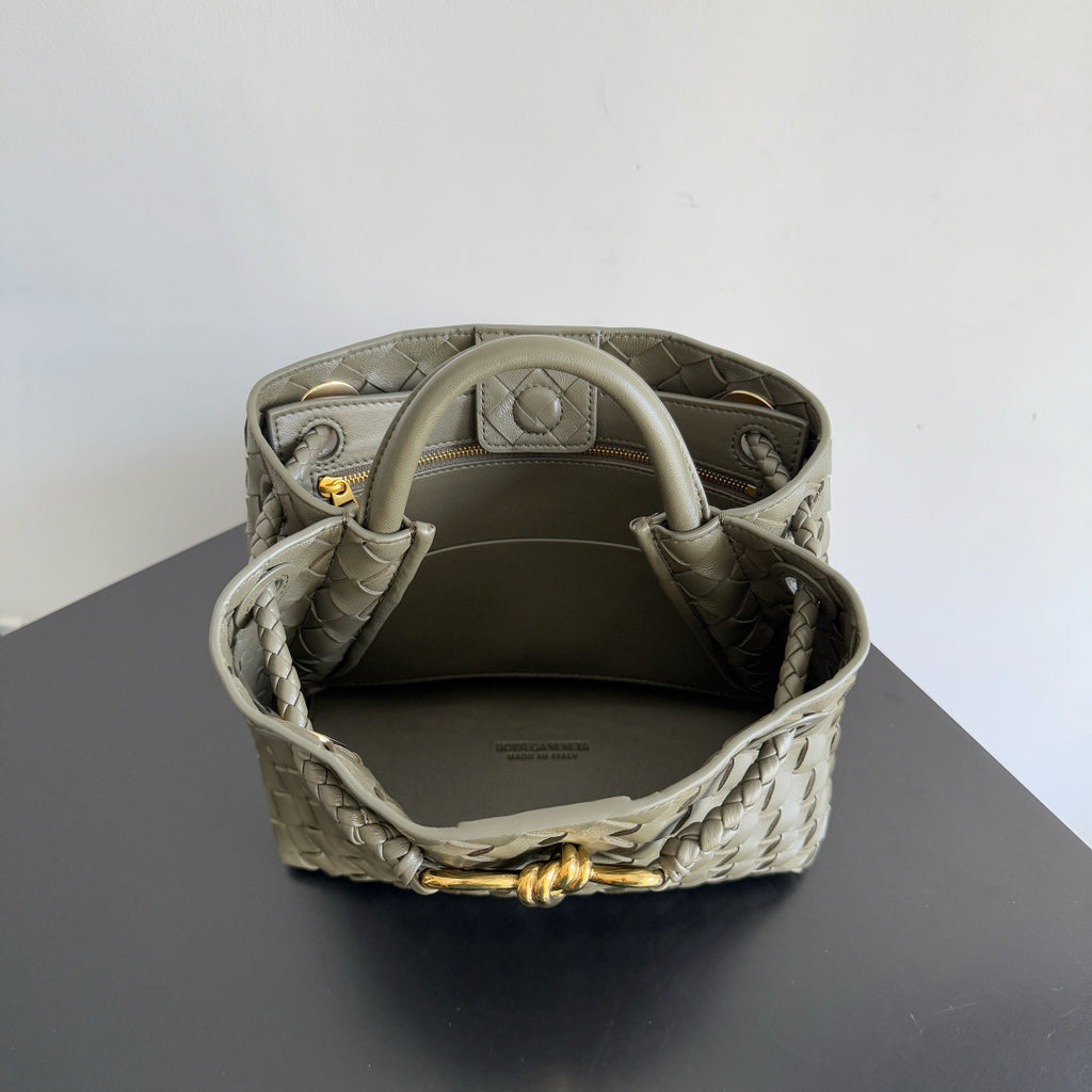 Andiamo Intrecciato Bag | Lambskin | Premium Quality|