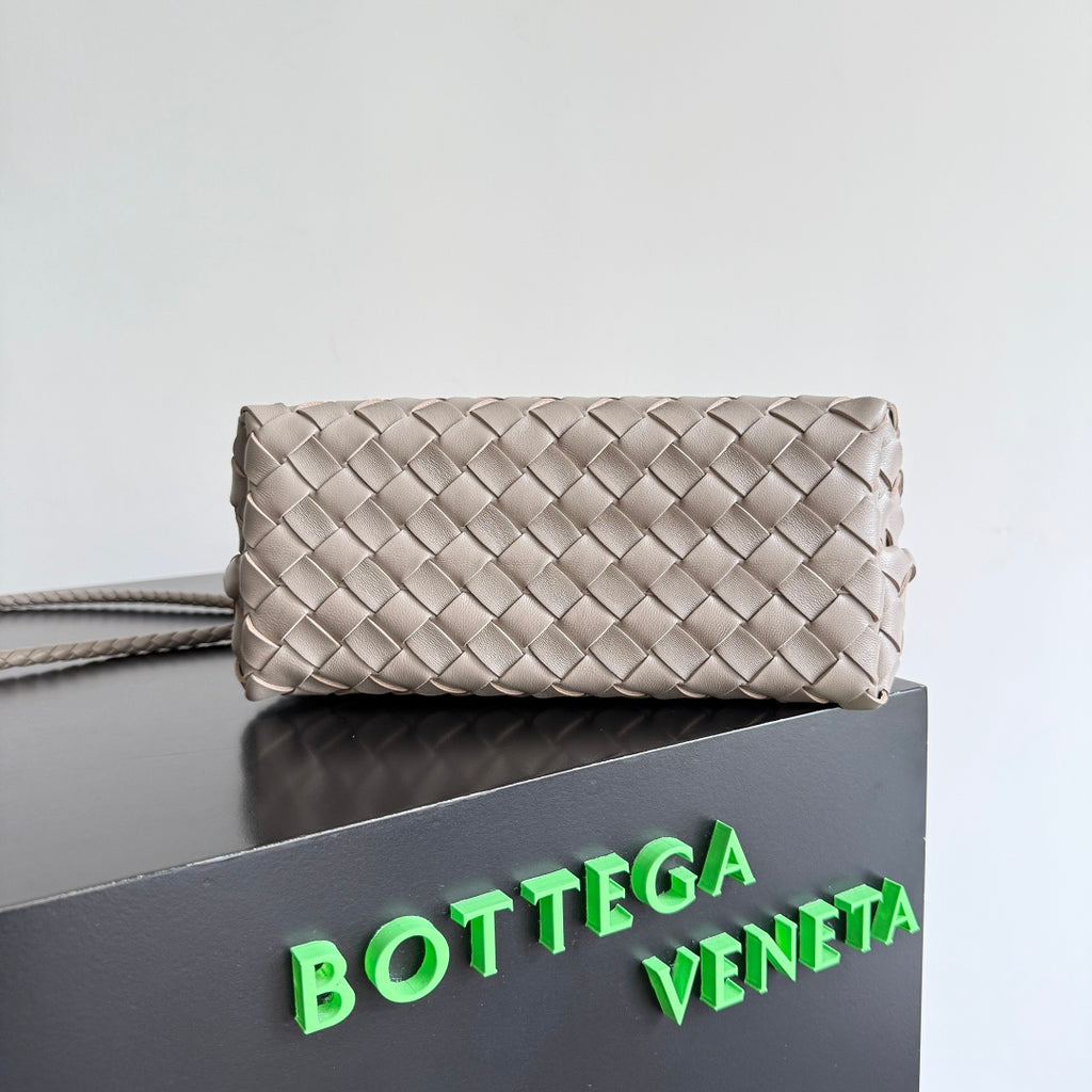 Andiamo Intrecciato Bag | Lambskin | Premium Quality|