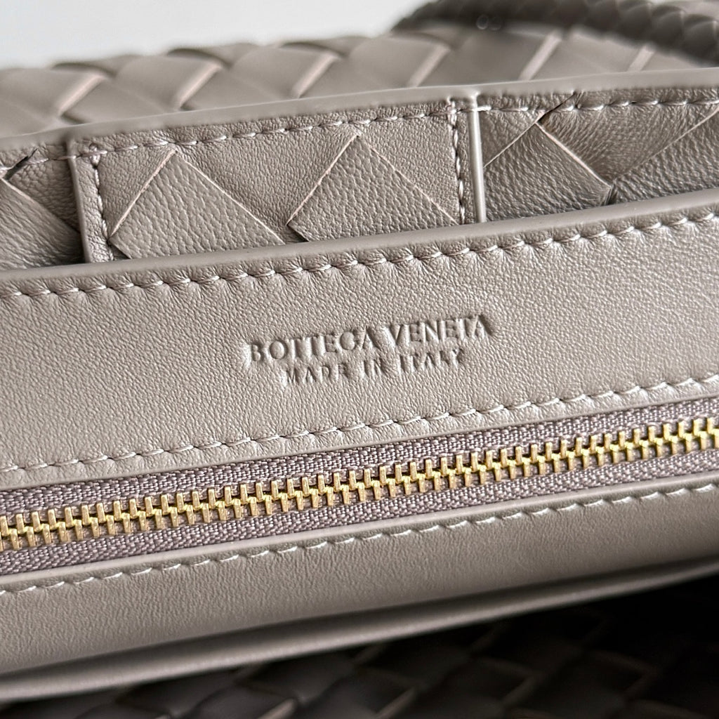 Andiamo Intrecciato Bag | Lambskin | Premium Quality|
