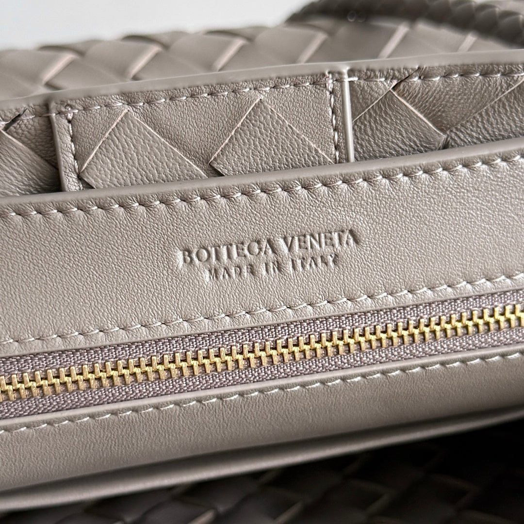 Andiamo Intrecciato Bag | Lambskin | Premium Quality|