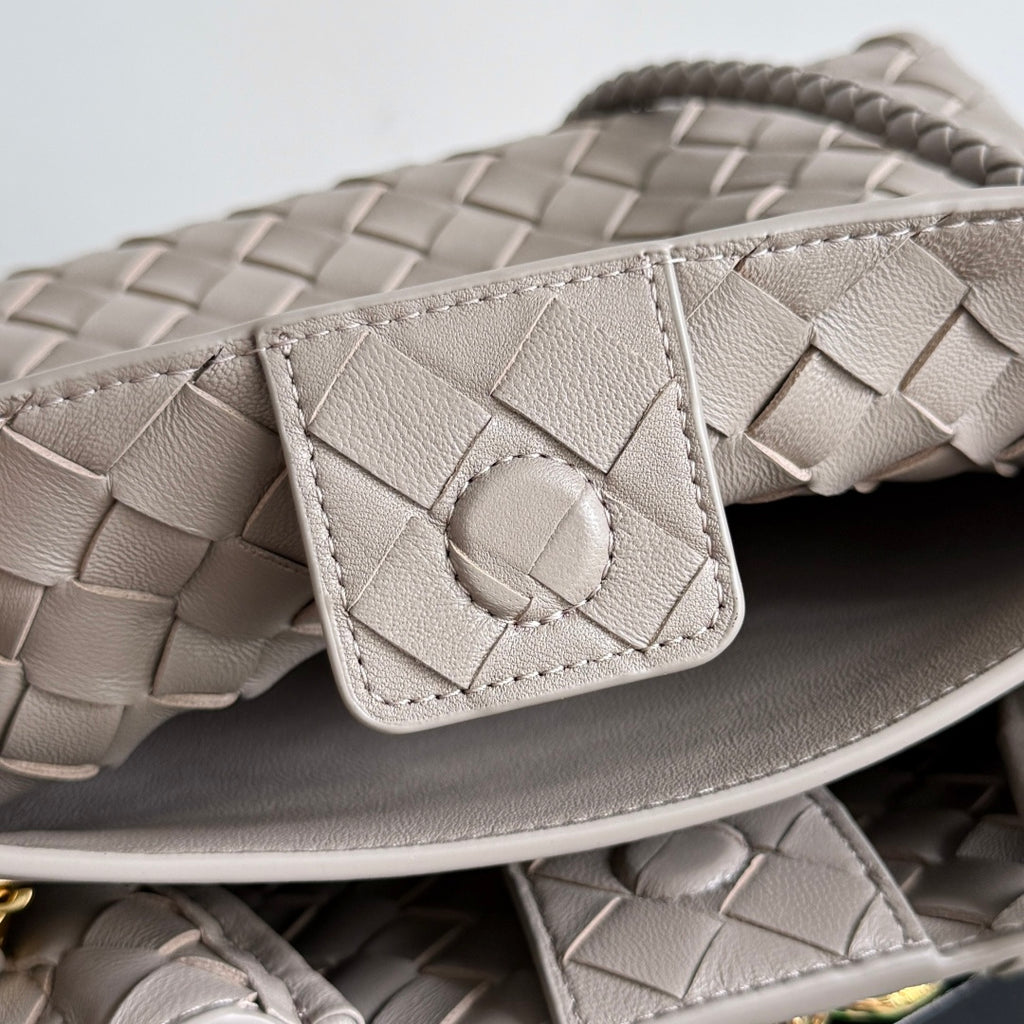 Andiamo Intrecciato Bag | Lambskin | Premium Quality|