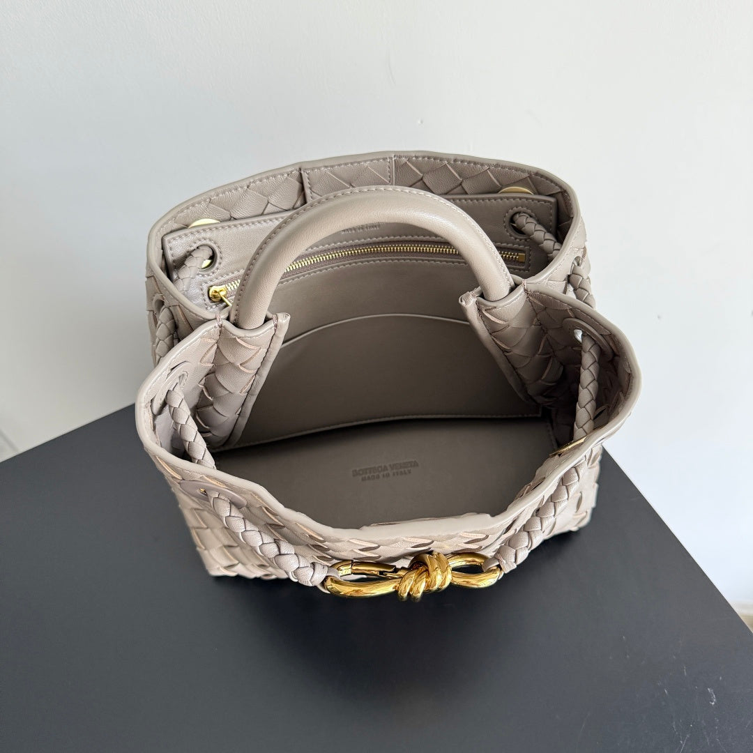 Andiamo Intrecciato Bag | Lambskin | Premium Quality|