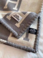 Merino Wool &  Cashmere Throw Blanket | Double-Sided Jacquard |