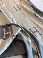 Merino Wool &  Cashmere Throw Blanket | Double-Sided Jacquard |