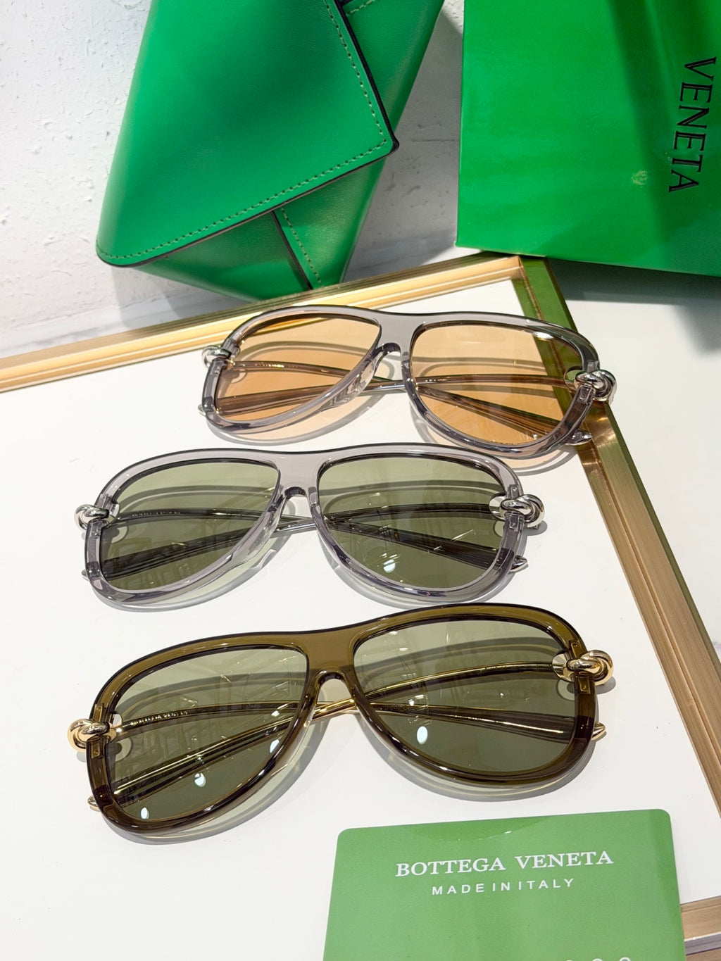 B1513S Sunglasses