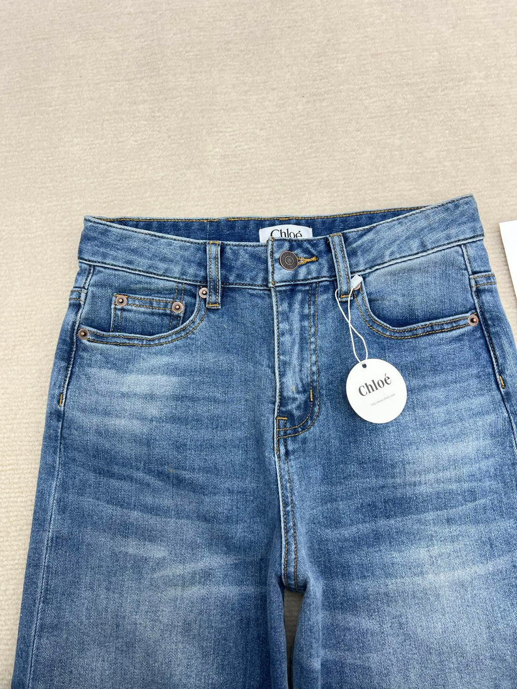 Wide-Leg Straight Cropped Jeans