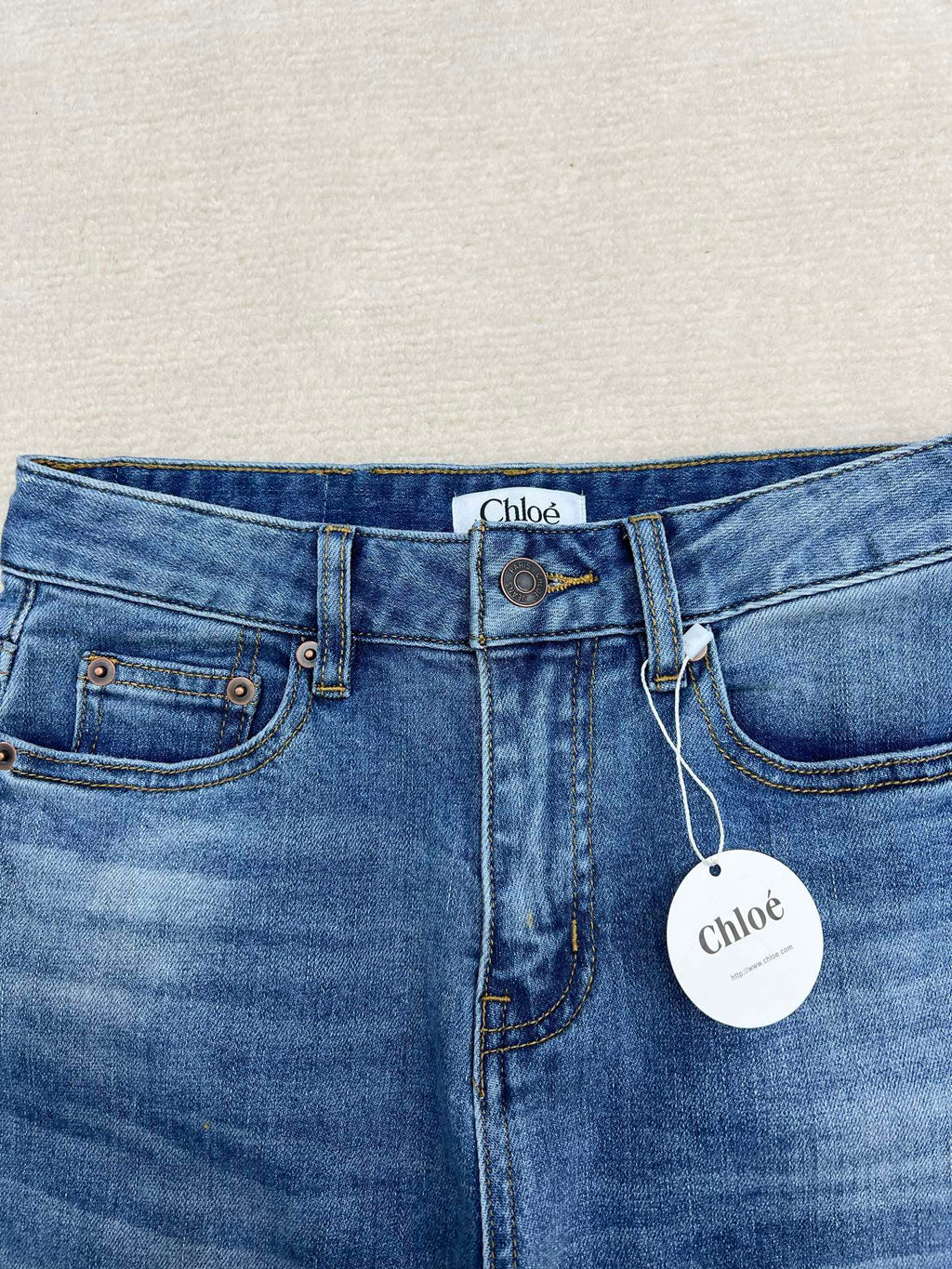 Wide-Leg Straight Cropped Jeans