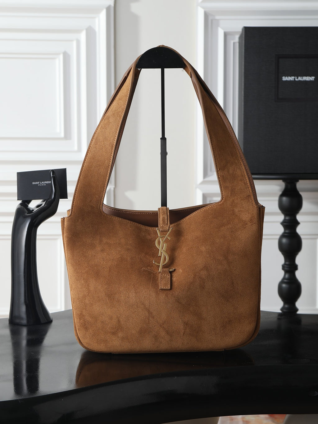 Bea Medium Hobo Bag  (Premium Quality )