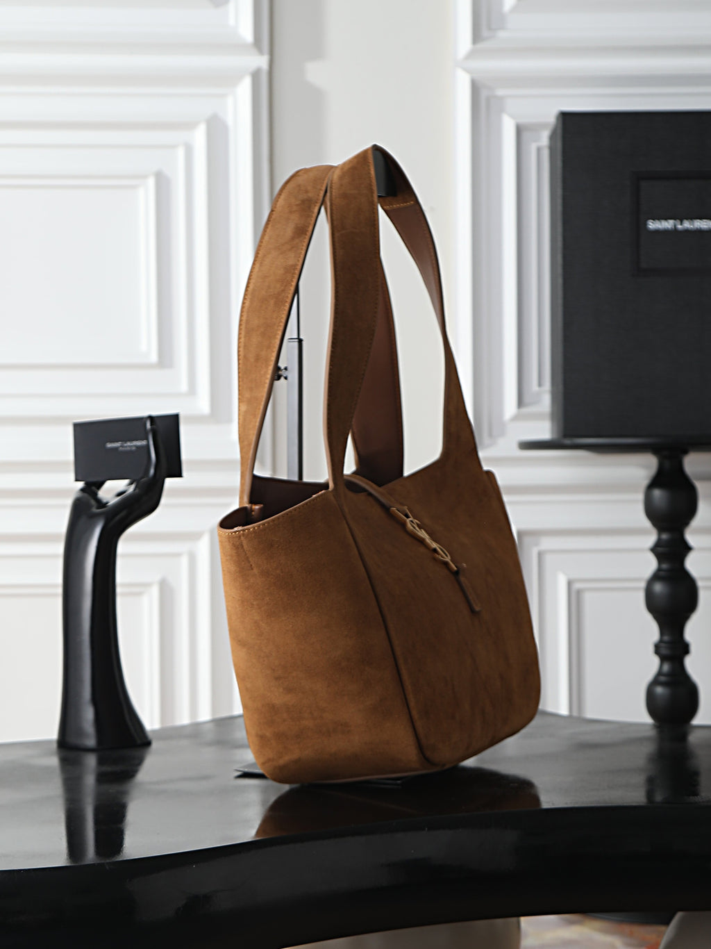 Bea Medium Hobo Bag  (Premium Quality )