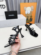 2026 SS Resort Patent Leather Strappy Heel