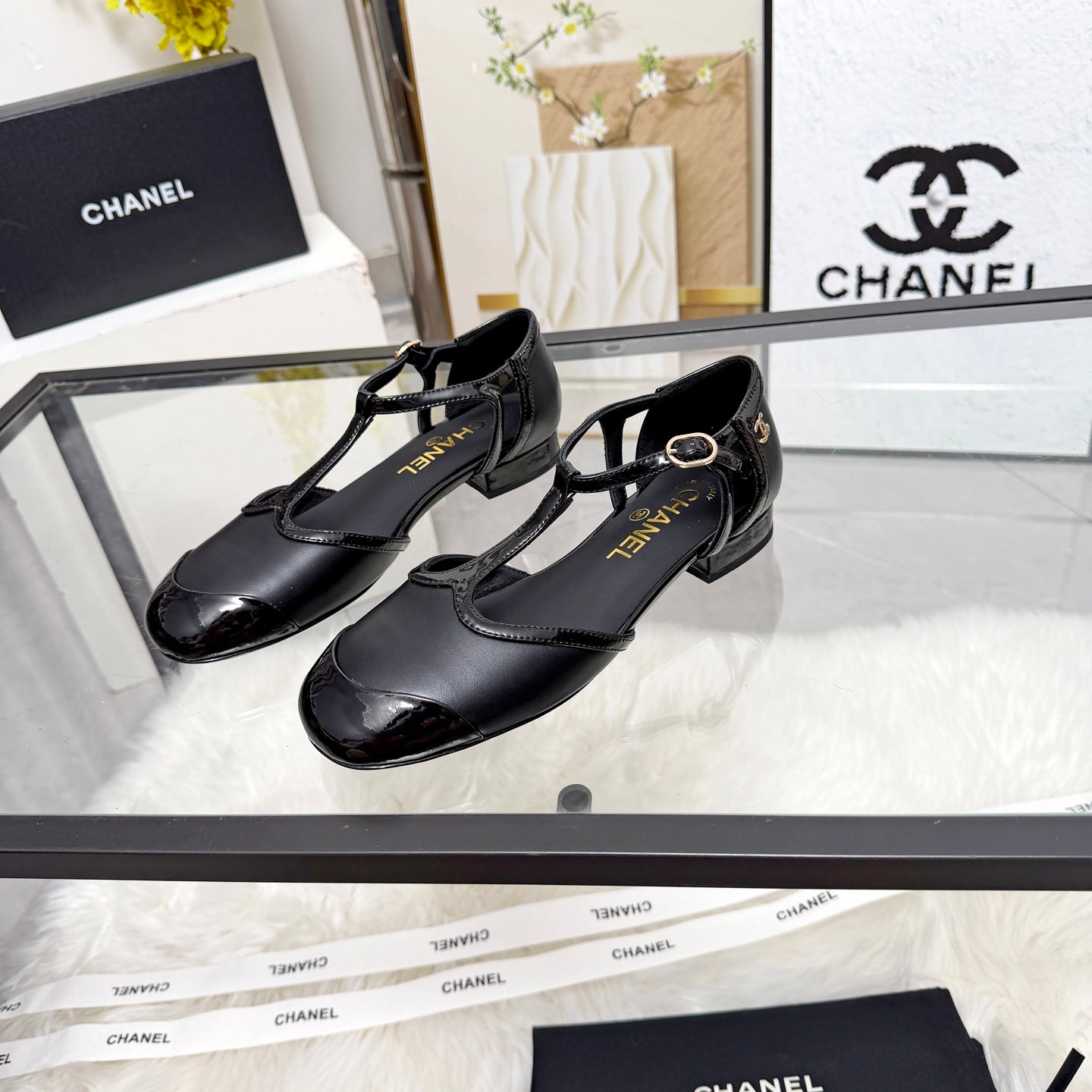 2026 Cut-Out Loafer Sandal