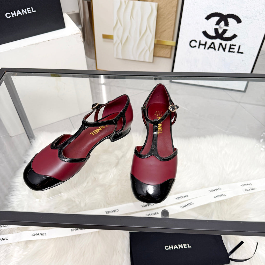 2026 Cut-Out Loafer Sandal
