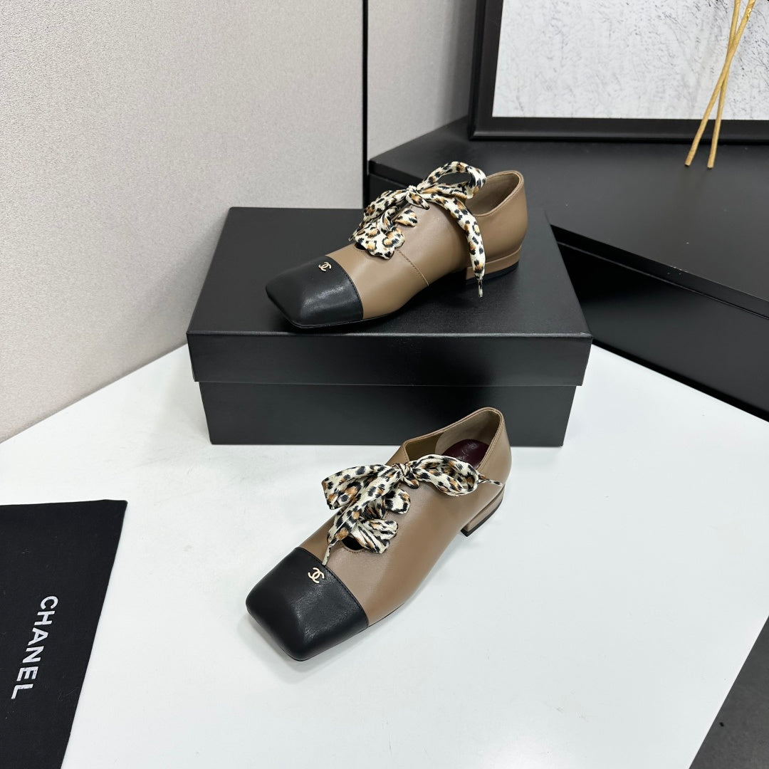 Two-Tone Leopard Ribbon Lace-Up Flat