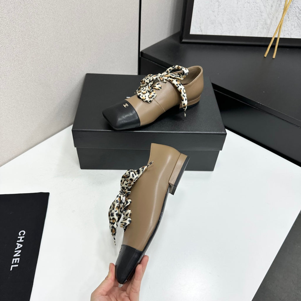 Two-Tone Leopard Ribbon Lace-Up Flat