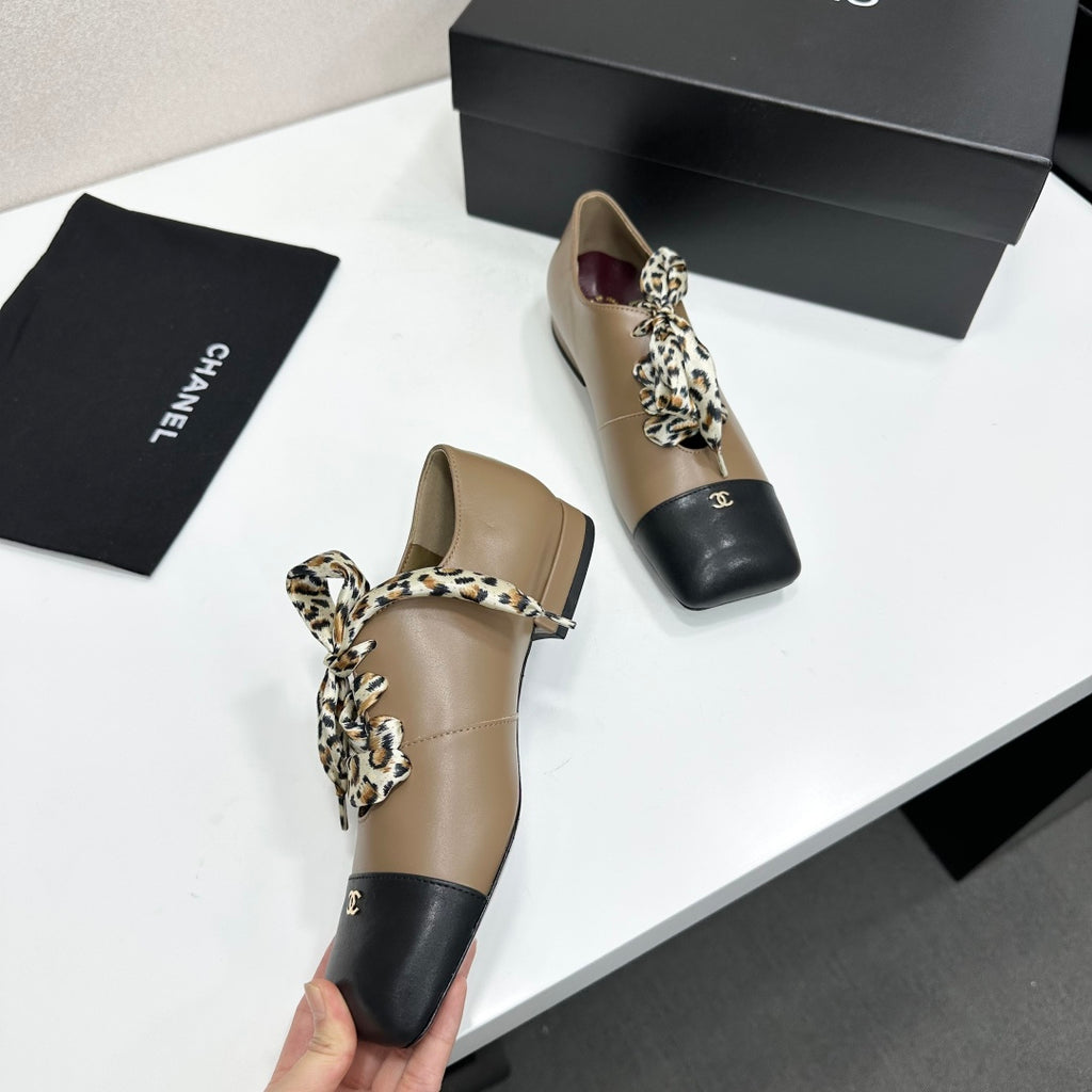 Two-Tone Leopard Ribbon Lace-Up Flat