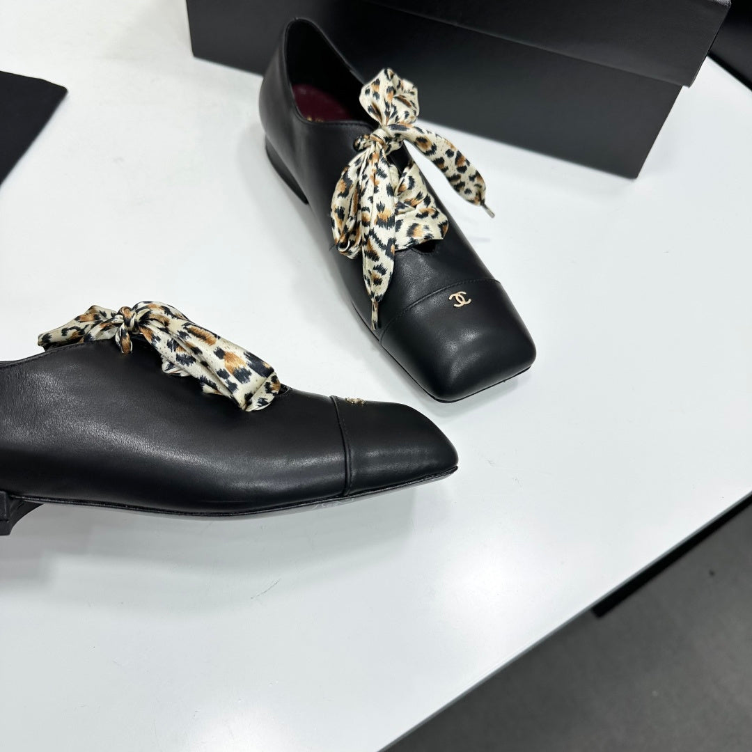 Two-Tone Leopard Ribbon Lace-Up Flat
