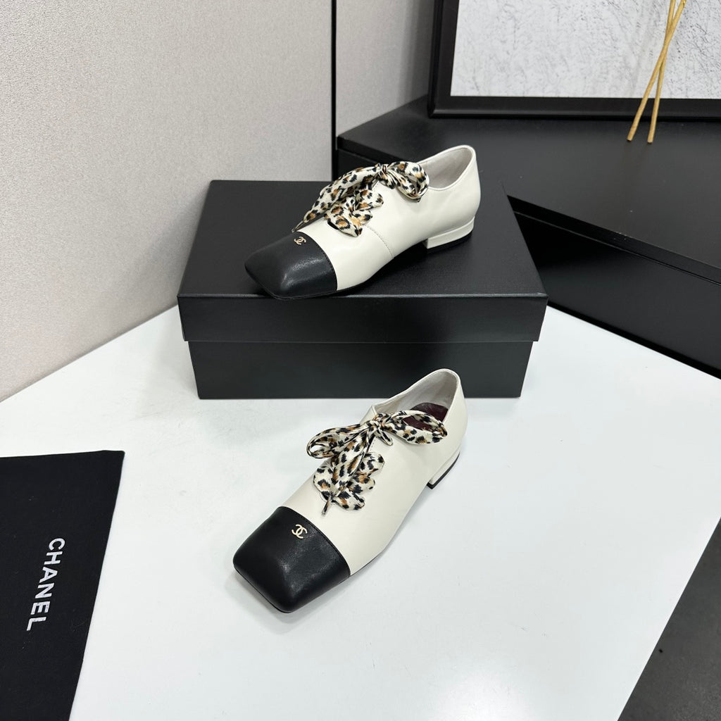 Two-Tone Leopard Ribbon Lace-Up Flat
