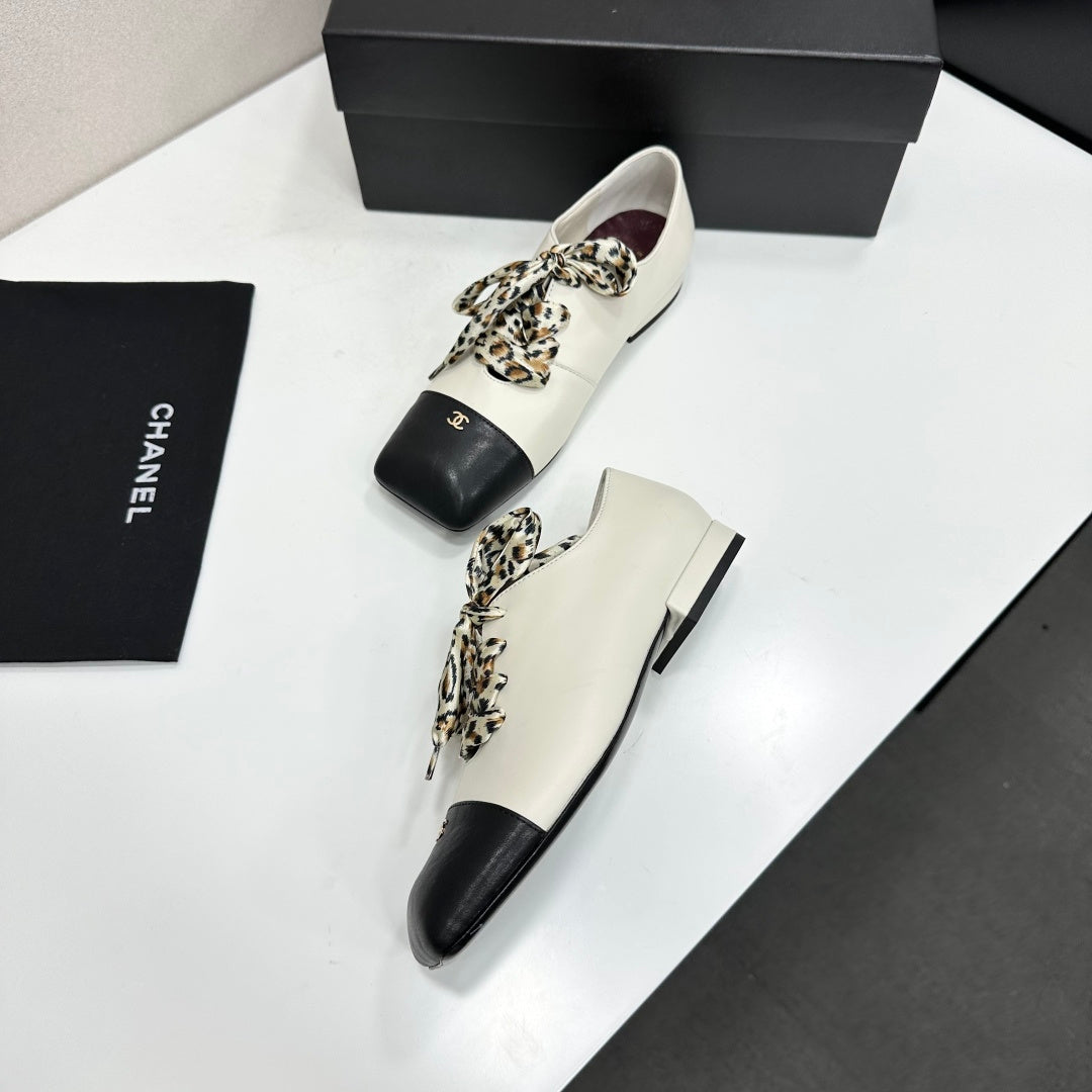 Two-Tone Leopard Ribbon Lace-Up Flat