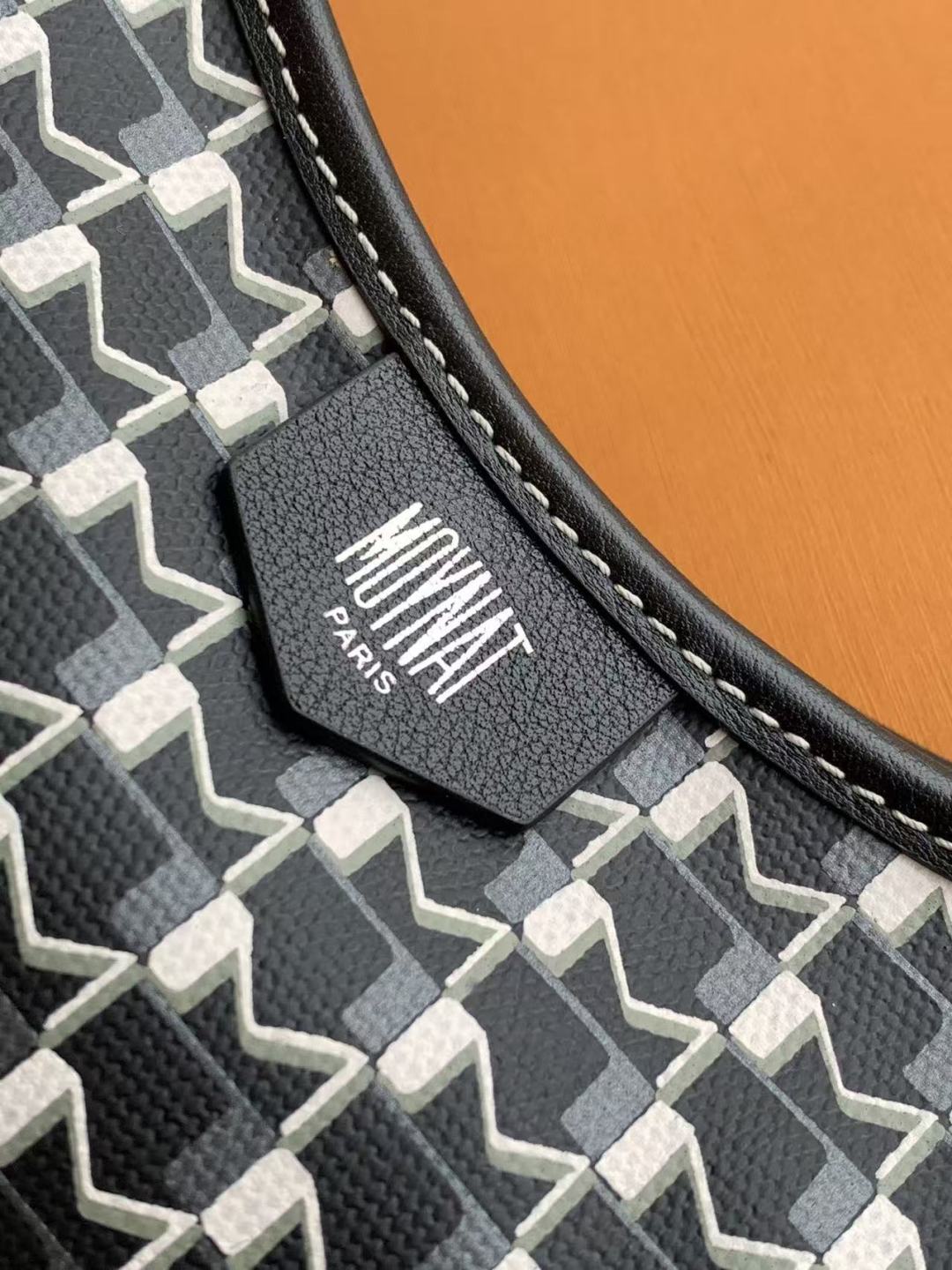 Crescent Shoulder Bag (Premium Quality )