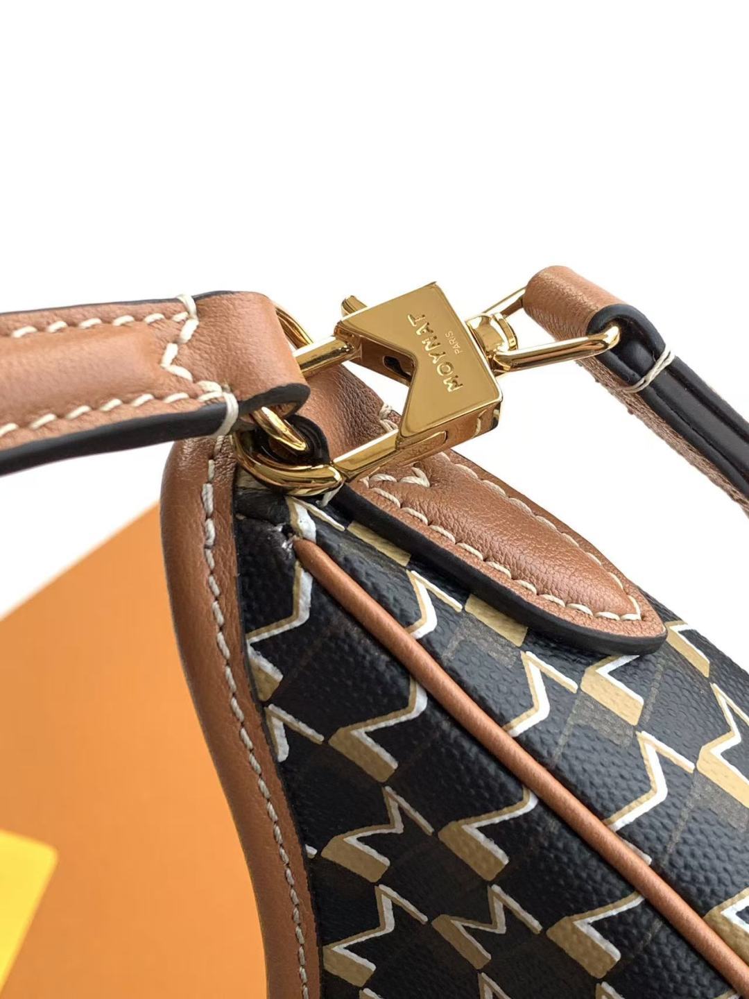 Crescent Shoulder Bag (Premium Quality )
