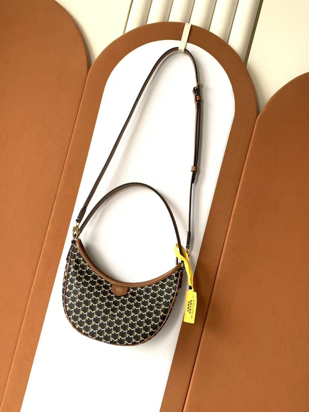 Crescent Shoulder Bag (Premium Quality )