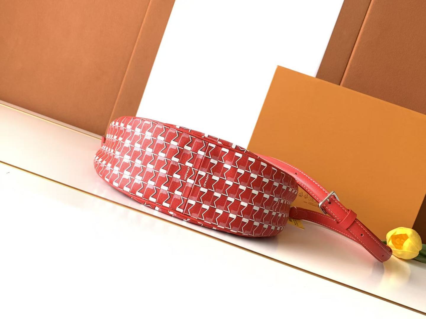 Crescent Shoulder Bag (Premium Quality )