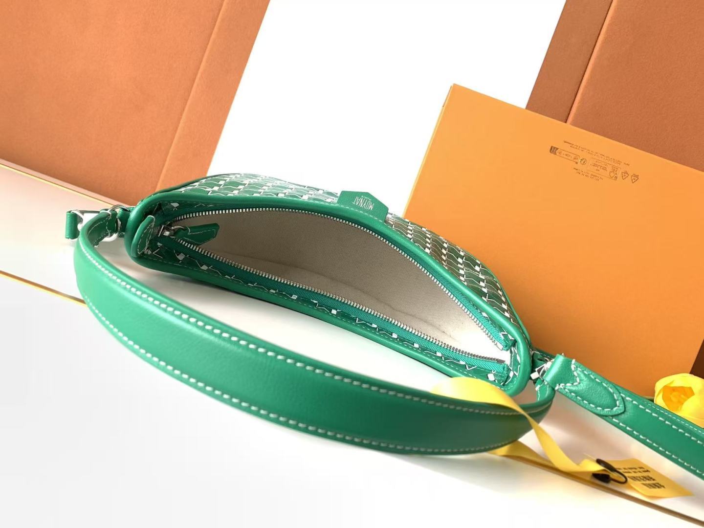 Crescent Shoulder Bag (Premium Quality )