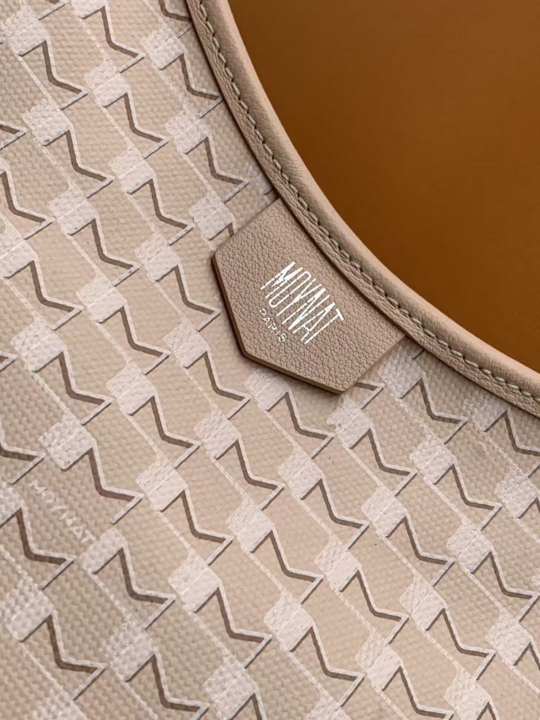 Crescent Shoulder Bag (Premium Quality )
