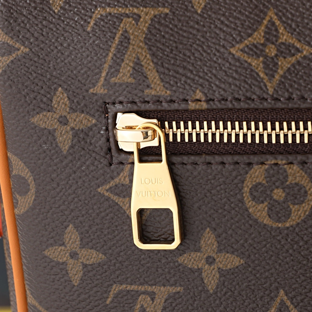 Bastille Messenger Bag | M2A-190| Premium Quality