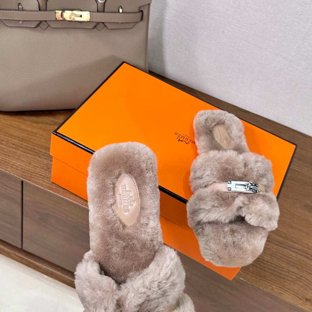 Oran Sandal | Shearling Edition
