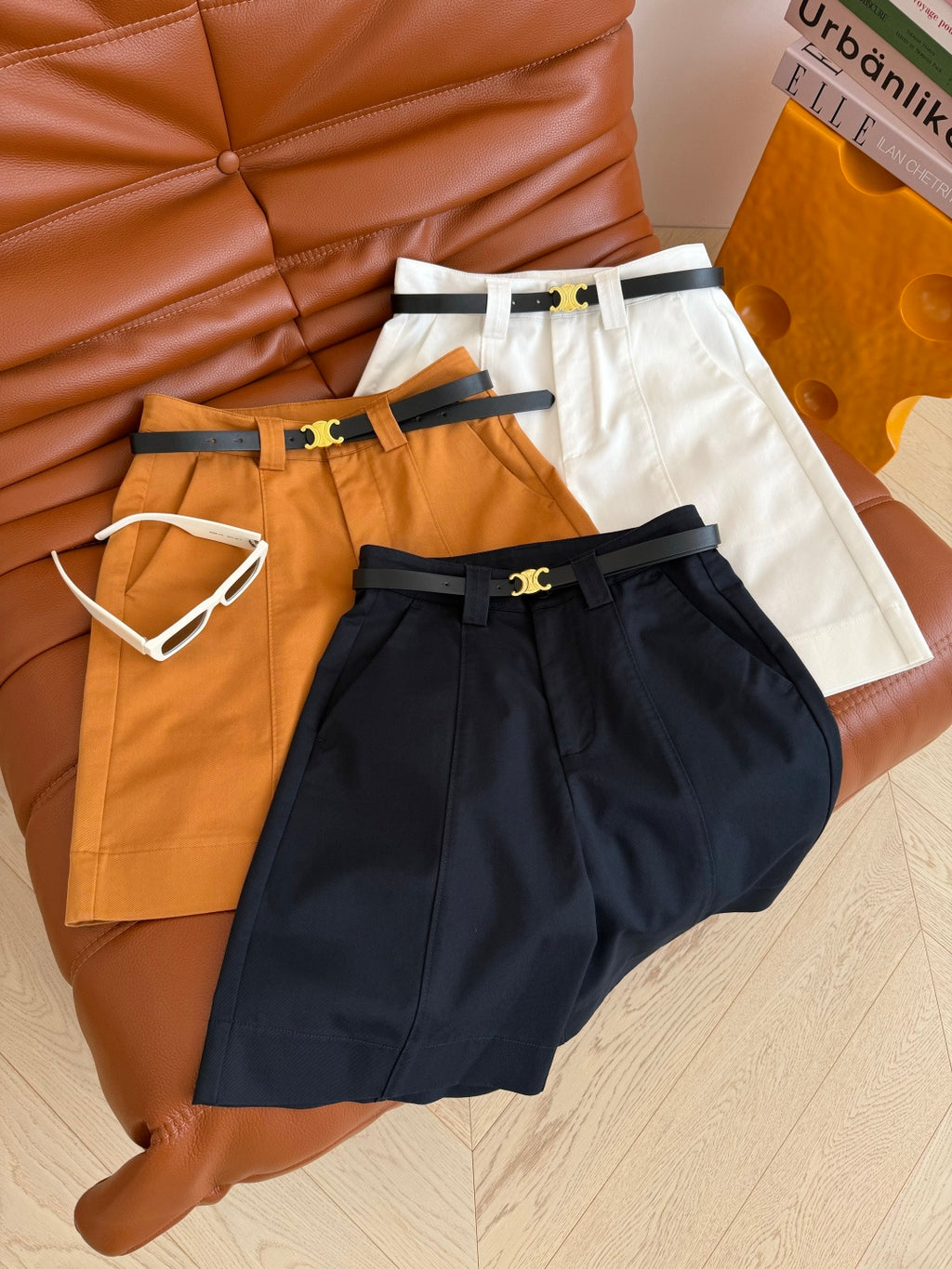 Tailored Shorts with Belt | 656620