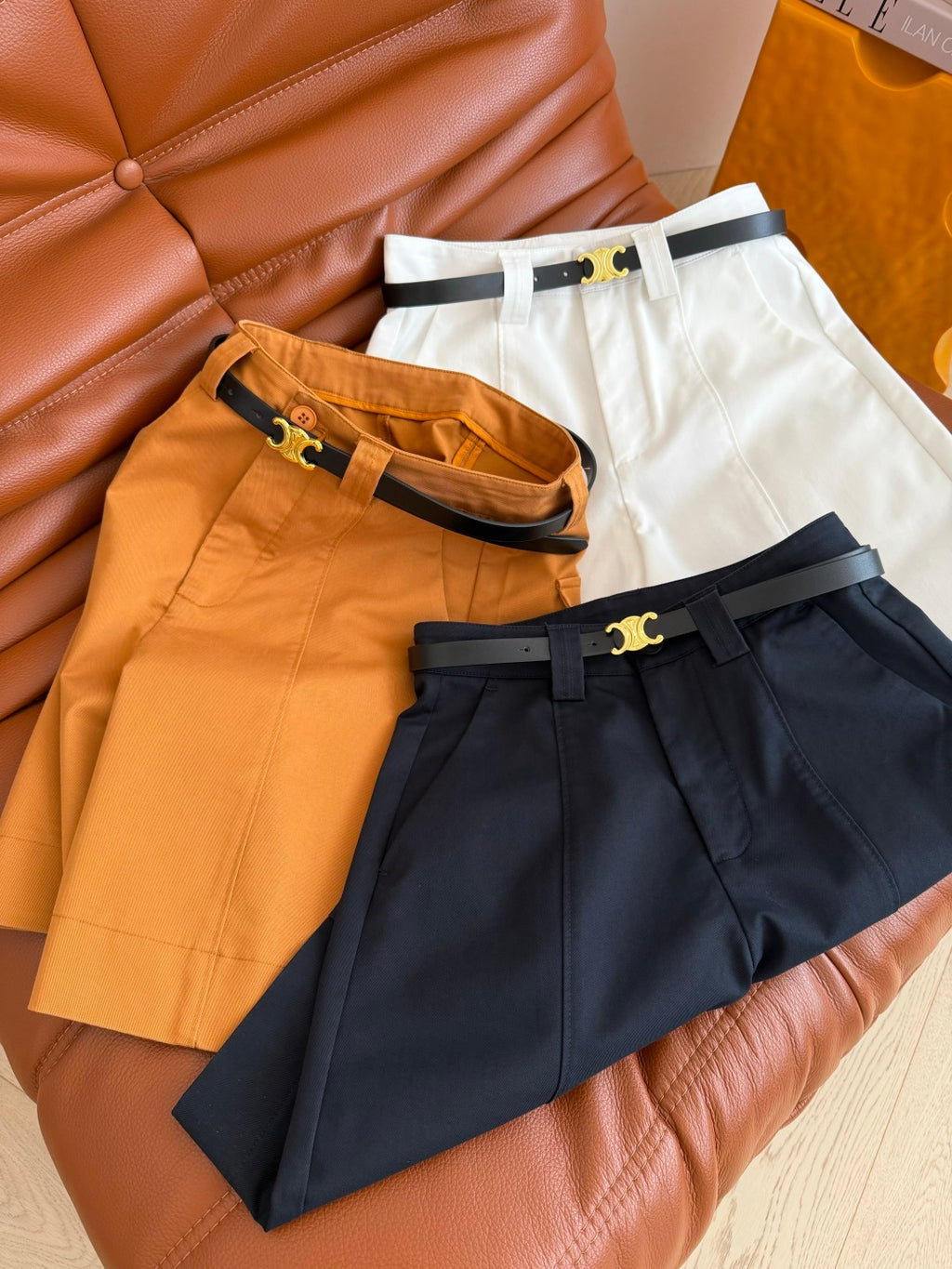 Tailored Shorts with Belt | 656620