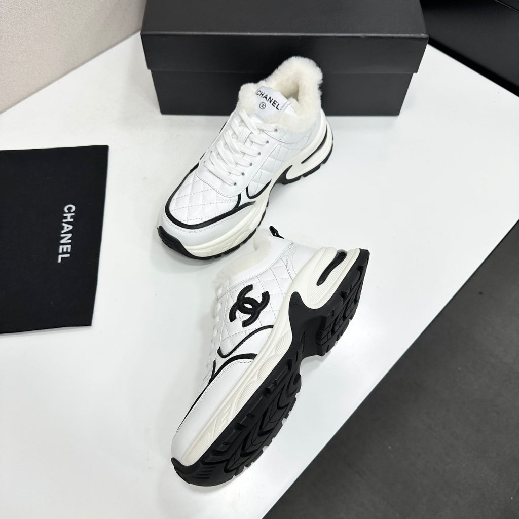 2026 Panda Sneaker