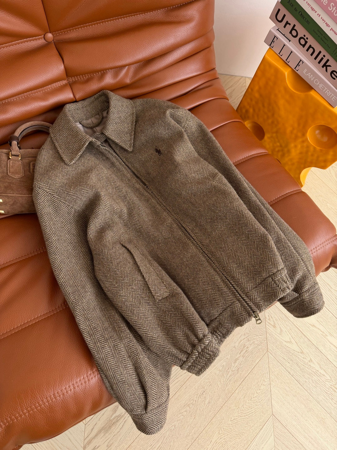 26 AW Pony Embroidered Herringbone Wool Jacket
