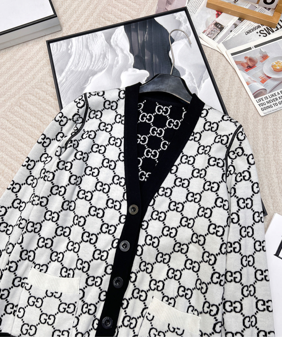2025 Reversible Jacquard Cardigan [Top]