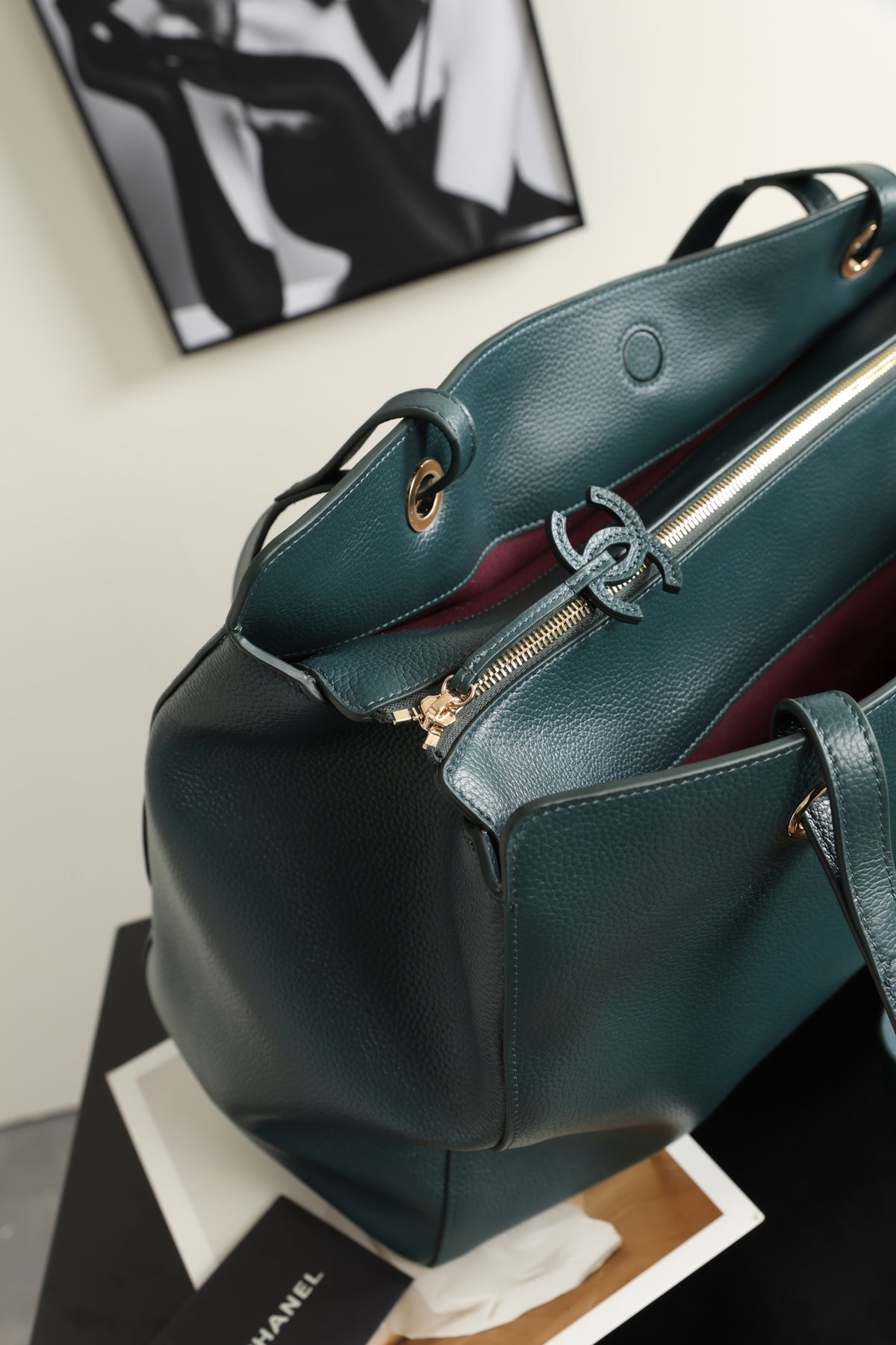 Supermodel Leather Tote Bag (Premium Quality)