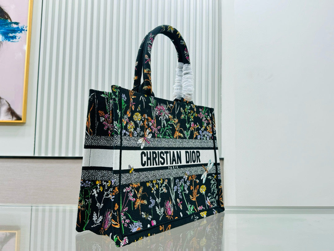 D Book Tote (BLACK floral)