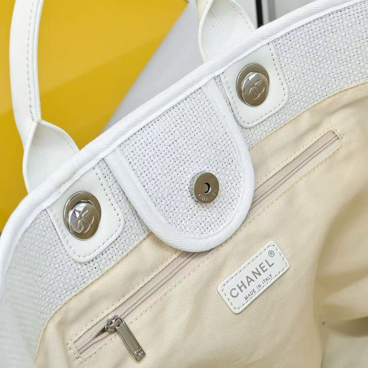 Luxury Canvas Tote (AS3257) – Limited Edition