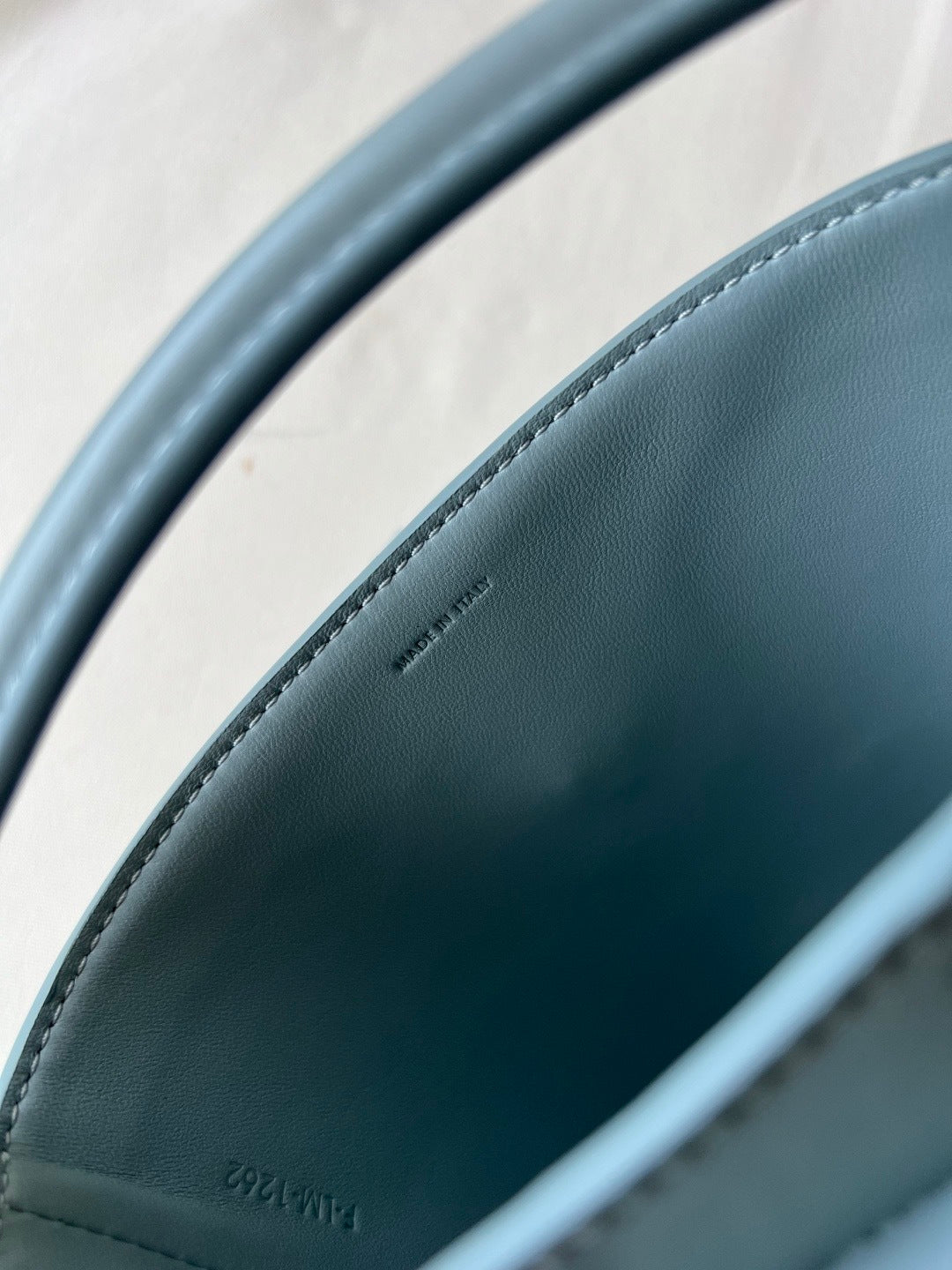 Louise Mini Bucket Bag (Premium Quality )